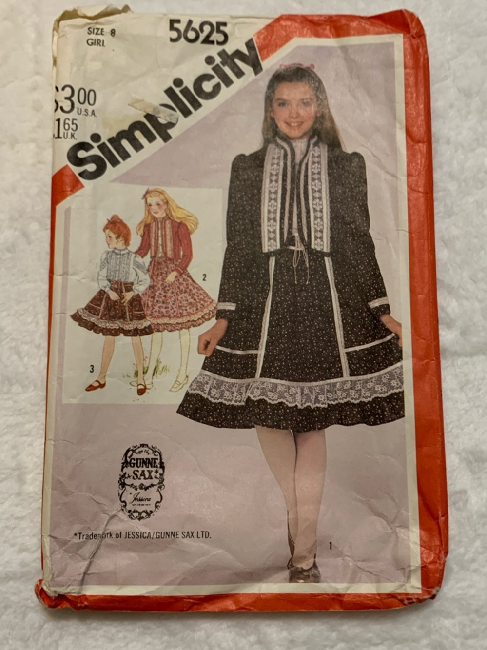 Simplicity Gunne Sax Girls' Dress Pattern 5625 Size 8